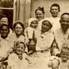 1942 Tashkent Ironman Shaahmed Shamahmudov, wife Bahri Akramova and adopted and own Children